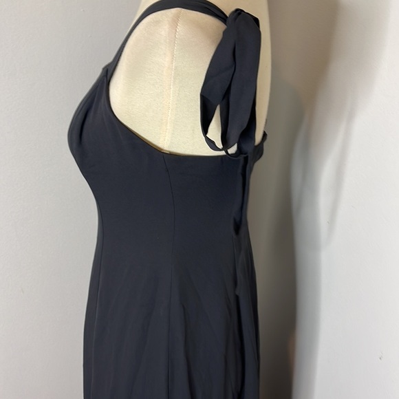 NWT FAME AND PARTNERS Tie Shoulder A-line Gown - Picture 8 of 10